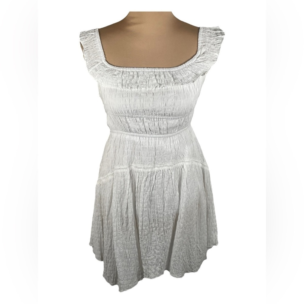 Urban Outfitters‎ White Textured Dress NWT Small
